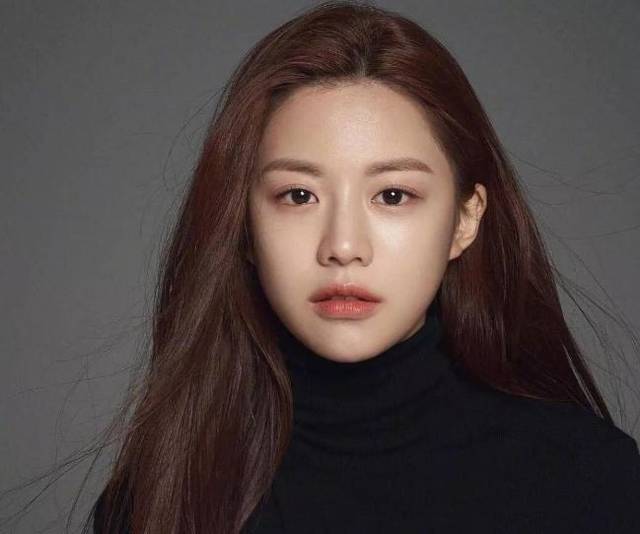 韩美女主播热午 聊天
