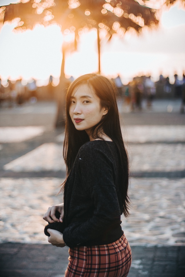 韩美女主播热午 悬疑